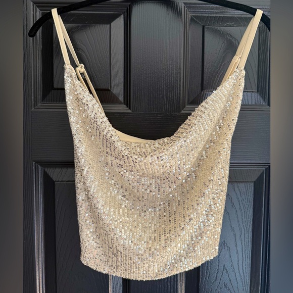 Forever 21 Tops - NWT Forever 21 Cream & Silver Sequin Tank Top Size 1X